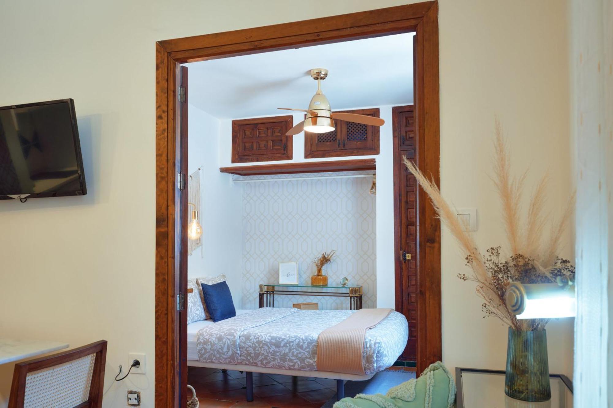 Anali - Hostatel Apartment กรานาดา ภายนอก รูปภาพ