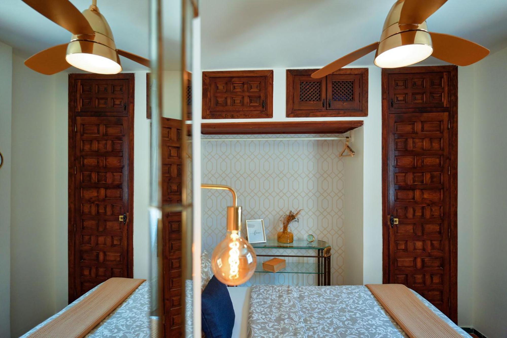 Anali - Hostatel Apartment กรานาดา ภายนอก รูปภาพ