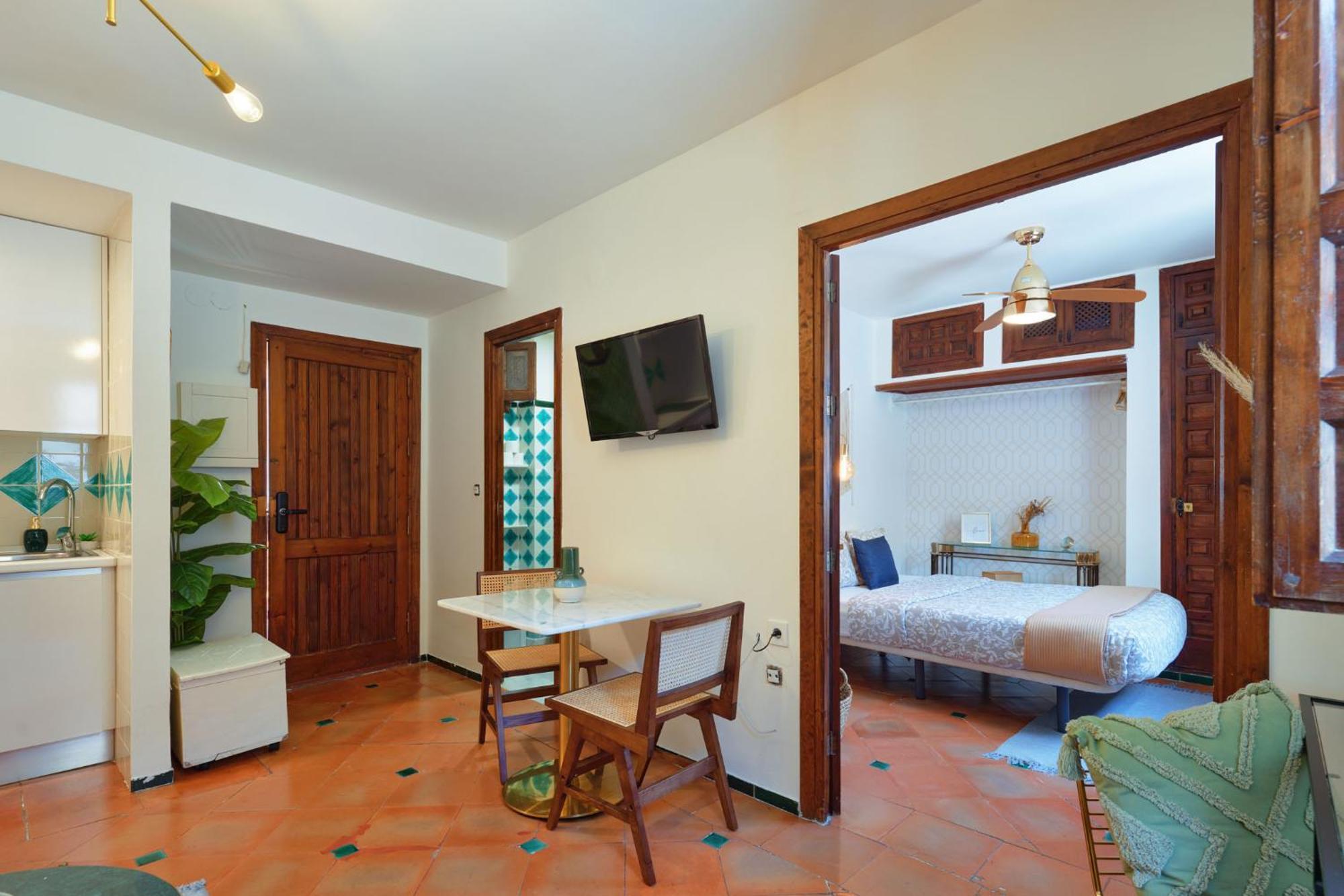 Anali - Hostatel Apartment กรานาดา ภายนอก รูปภาพ
