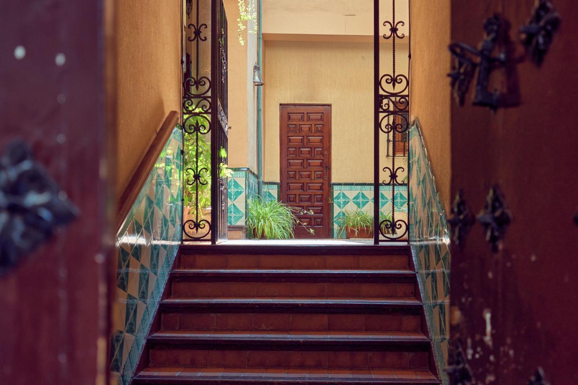 Anali - Hostatel Apartment กรานาดา ภายนอก รูปภาพ